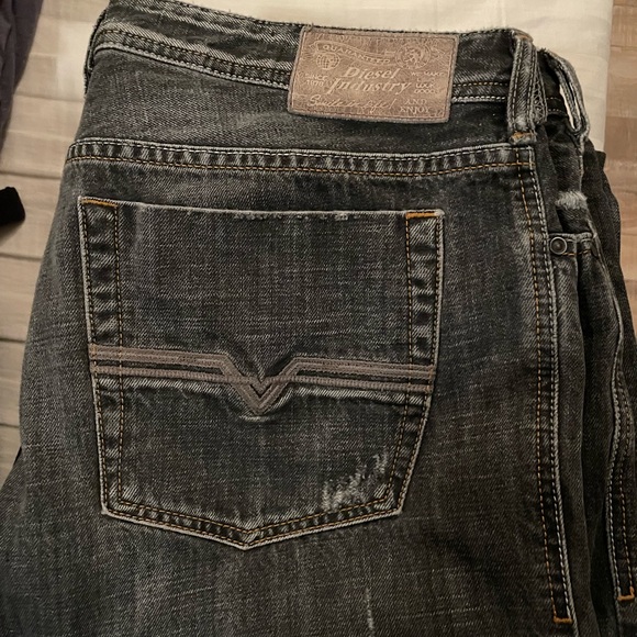 Name brand jeans - Picture 2 of 16